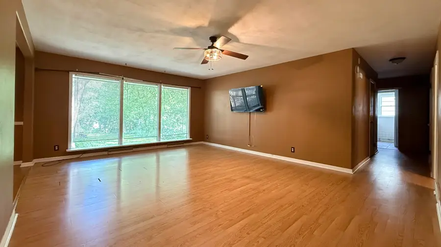 421 Warren Drive, Rockford, IL 61107 - #3
