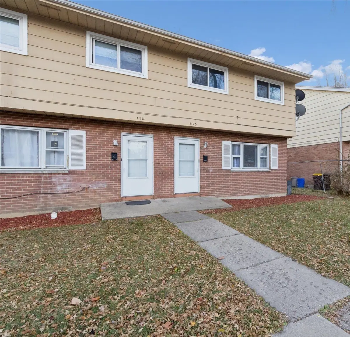 1118 Lincoln Avenue, Rockford, IL 61102 - #1