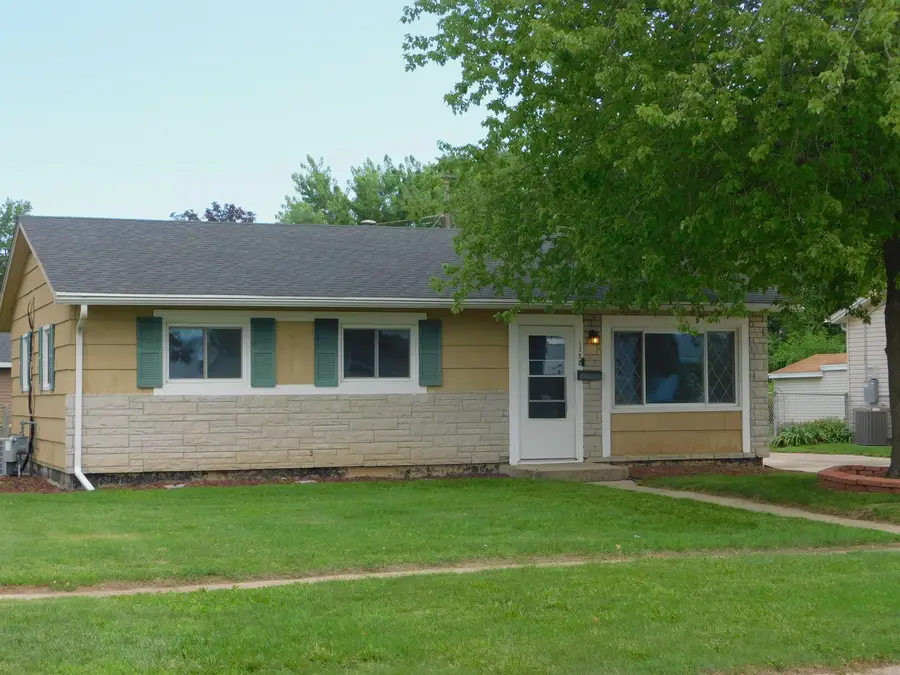 1722 Evans Avenue, Loves Park, IL 61111 - #3