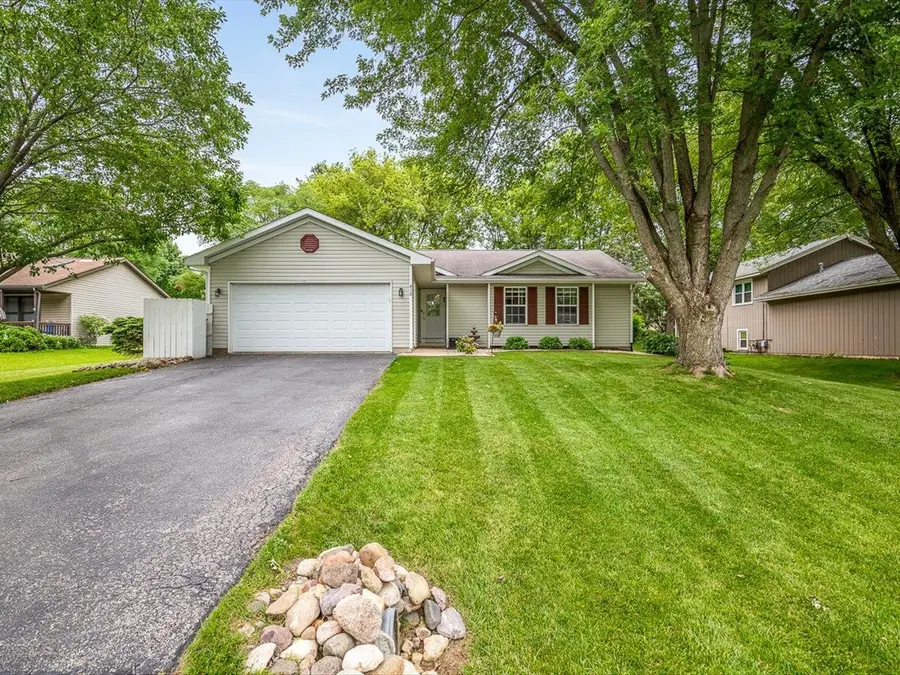 415 Staffordshire Drive, Poplar Grove, IL 61065 - #3