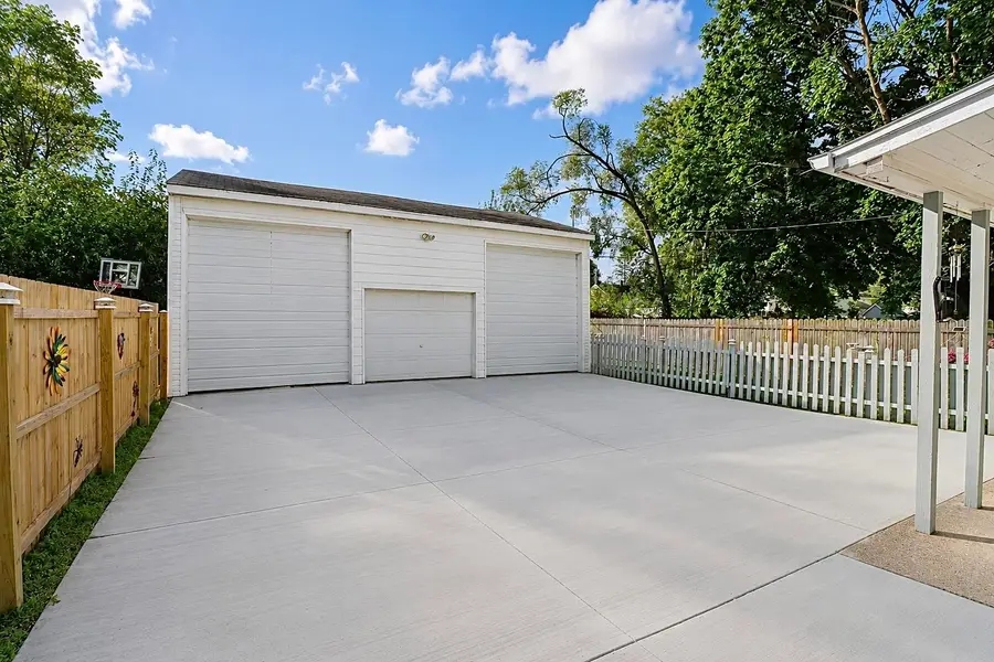 130 S Adams Street, South Beloit, IL 61080 - #3