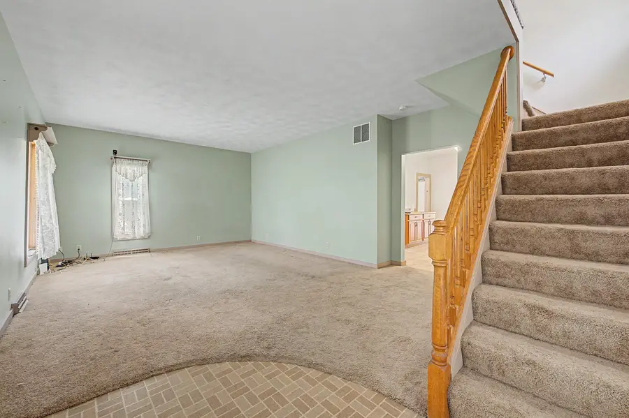 113 N Beebe Street, Warren, IL 61087 - #3