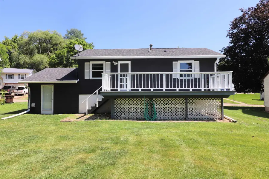 1719 Revere, Freeport, IL 61032 - #2