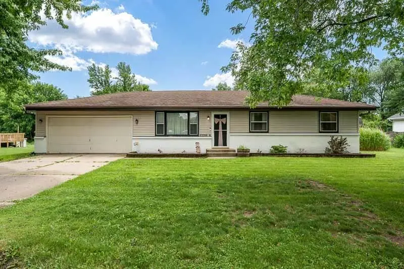 819 GREGLYNN Street, Machesney Park, IL 61115 - #1