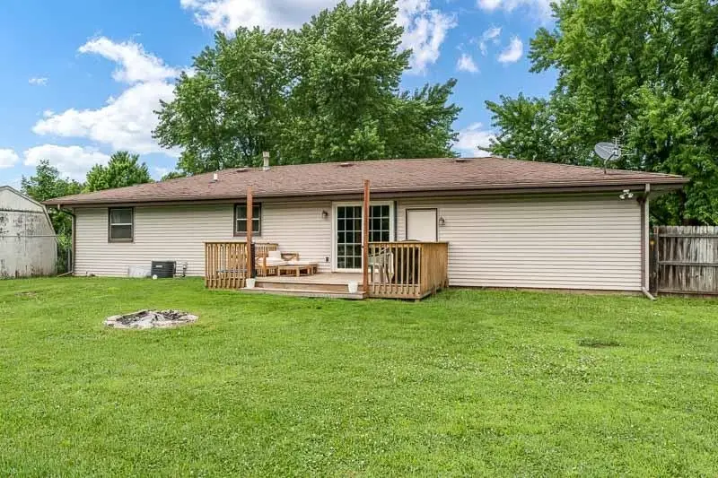 819 GREGLYNN Street, Machesney Park, IL 61115 - #3