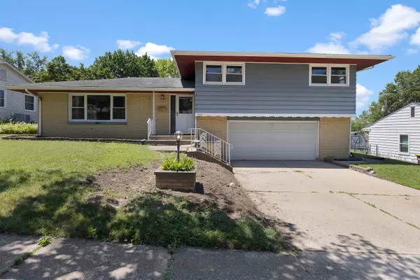 2219 24th Street, ROCKFORD, IL 61108