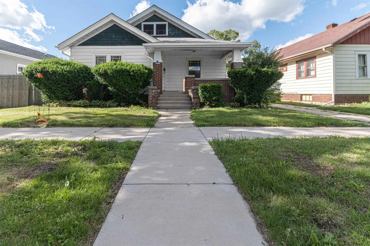 2120 17th Avenue, Rockford, IL 61104 - #1