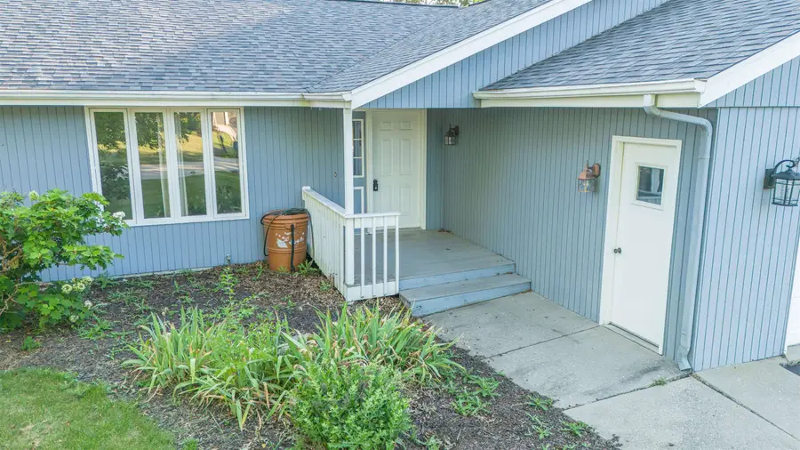 4584 Hampstead Place, Loves Park, IL 61111 - #2