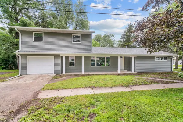 809 Adams Street, OREGON, IL 61061