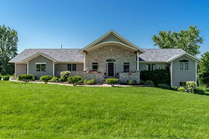 7887 CANTERBURY RIDGE, South Beloit, IL 61080 - #1