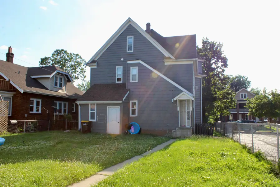 1420 Magnolia Street, Rockford, IL 61104 - #2