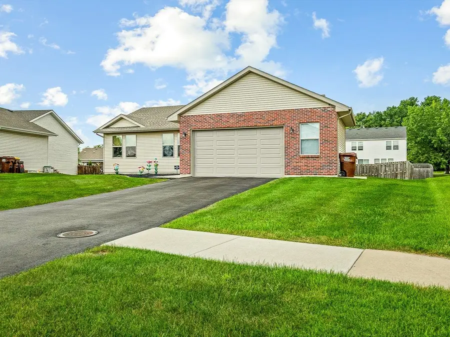 6382 Edgewood Road, Machesney Park, IL 61115 - #3