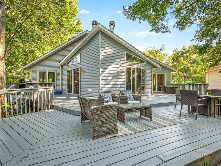 2085 Lake Summerset Road, Lake Summerset, IL 61019 - #3