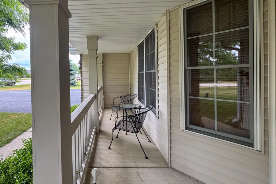 15328 WEDGEWOOD DR, South Beloit, IL 61080 - #3