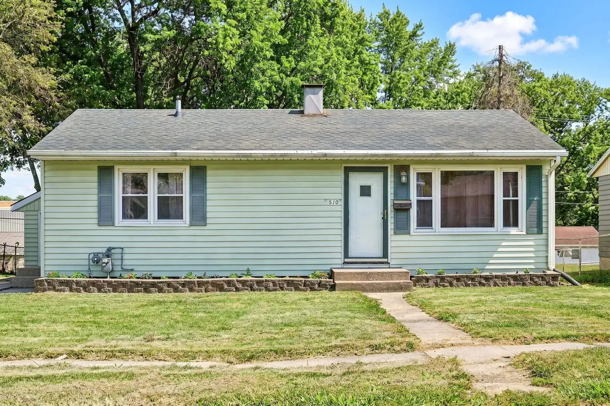1510 W Winter Drive, Freeport, IL 61032 - #1