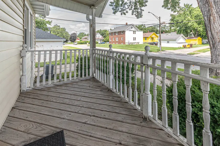 1915 9th Avenue, Rockford, IL 61104 - #2