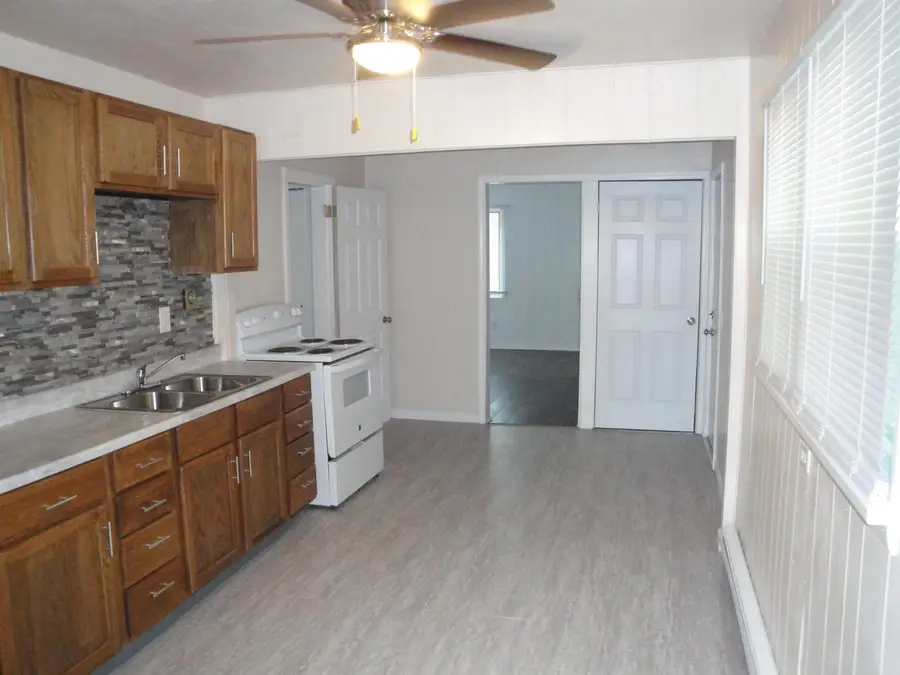 2720 Prial Avenue, Rockford, IL 61101 - #3