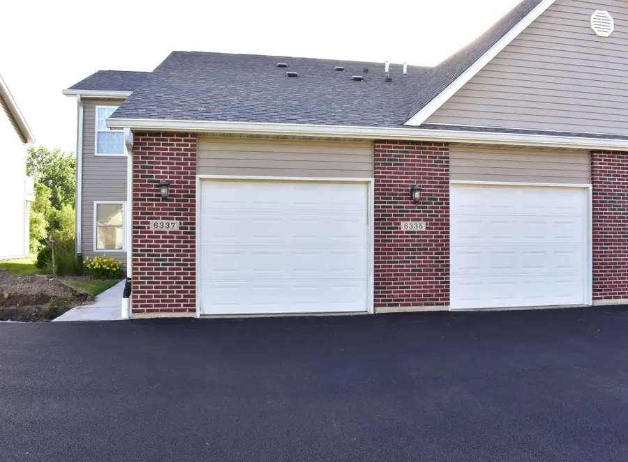 6337 Oak Crest Lane, Loves Park, IL 61111 - #2