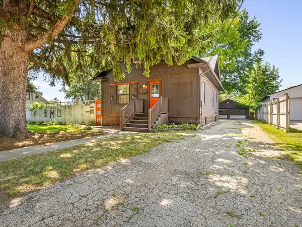 301 Grand Avenue, LOVES PARK, IL 61111