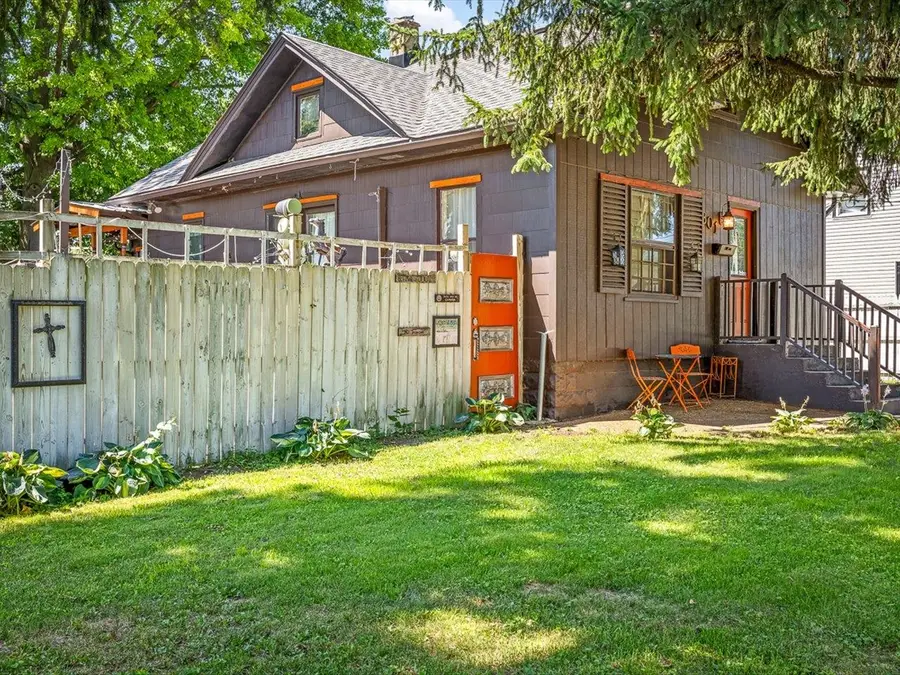301 Grand Avenue, Loves Park, IL 61111 - #3