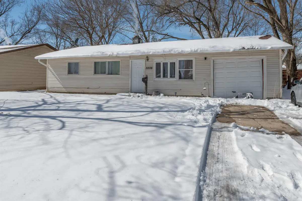 3228 Idlewood Terrace, Rockford, IL 61101 - #1