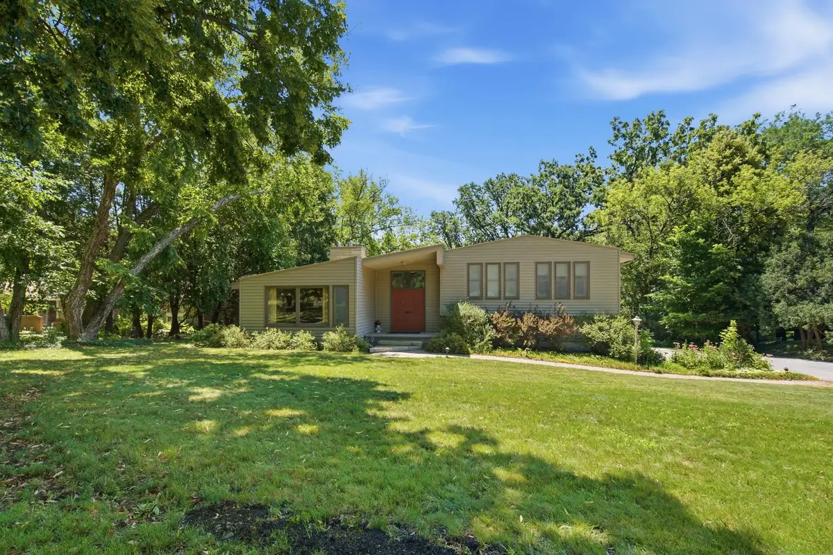 1559 W Demeter Drive, Freeport, IL 61032 - #1