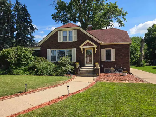 807 W 2nd Street, ROCK FALLS, IL 61071