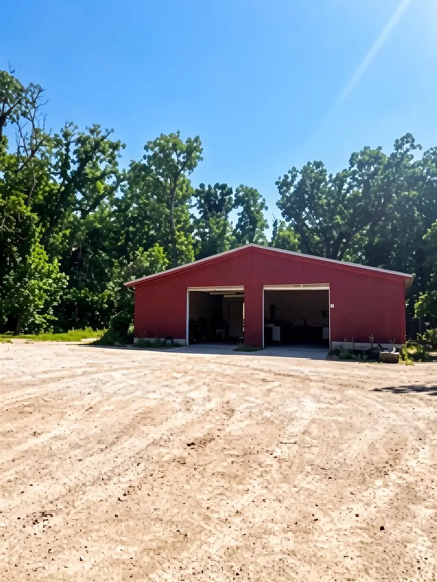 14309 KB Road, Capron, IL 61012 - #3