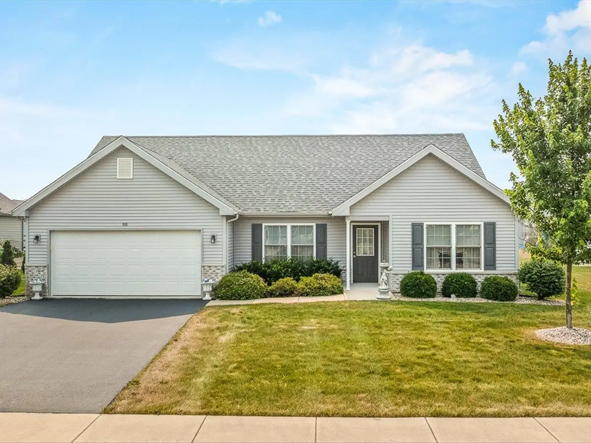 910 Madison Avenue, McHenry, IL 60050 - #1