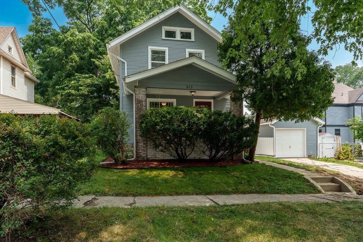613 Napoleon Street, Rockford, IL 61103 - #1