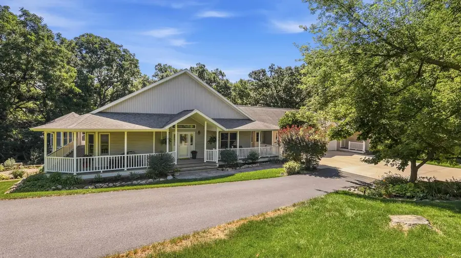 6A6 Hampton Court, Apple River, IL 61001 - #2