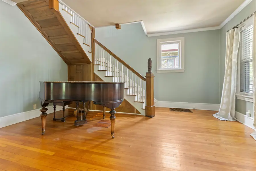 219 S HIGHLAND Avenue, Rockford, IL 61104 - #3