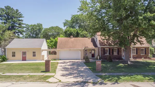 23 Elizabeth Circle, FREEPORT, IL 61032