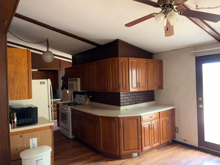1367 Robert Drive, Freeport, IL 61032 - #2