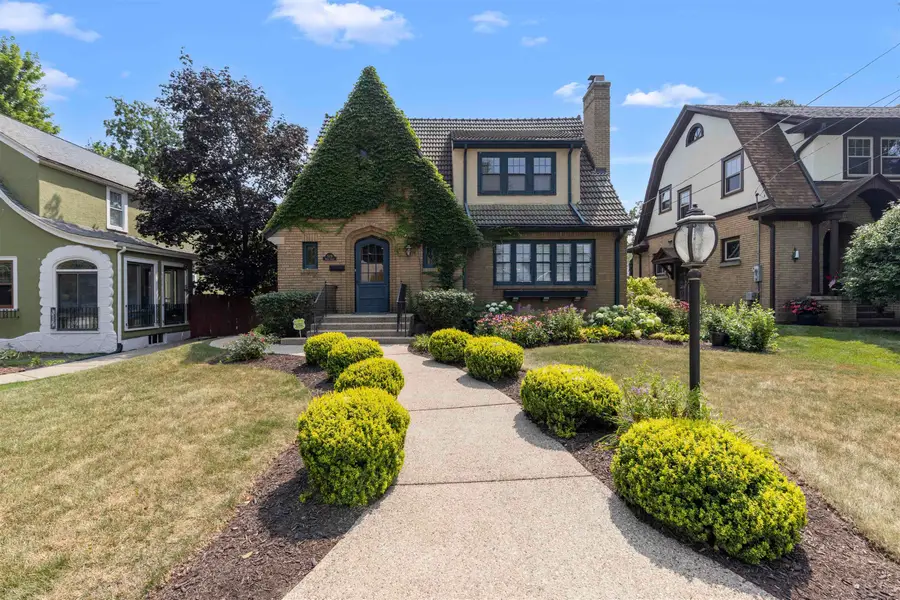 519 ROBERT Avenue, Rockford, IL 61107 - #2