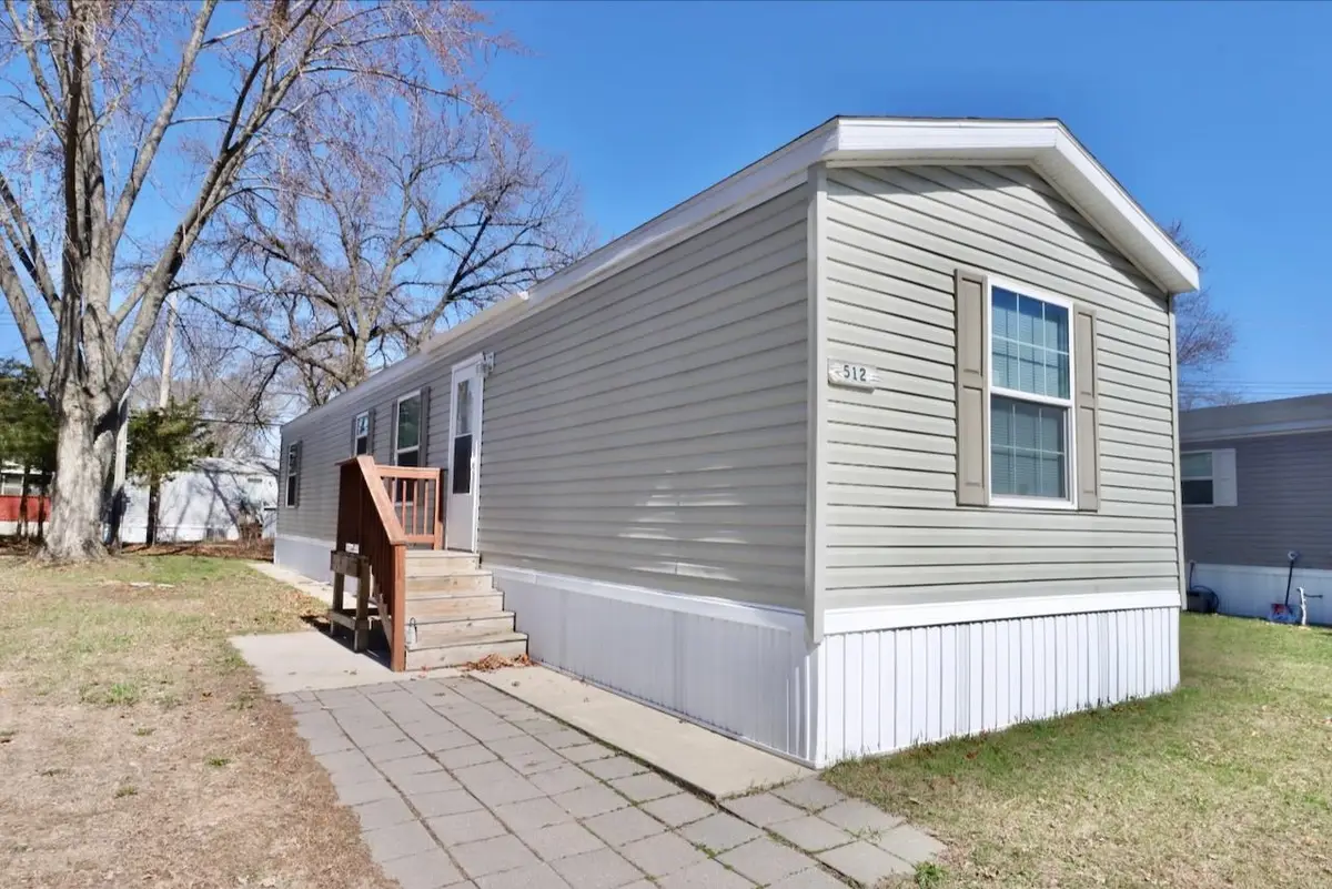 666 S Bluff #512 Street, South Beloit, IL 61080 - #1