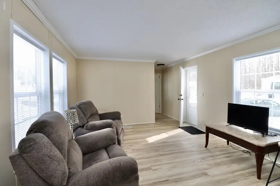 666 S Bluff #512 Street, South Beloit, IL 61080 - #2
