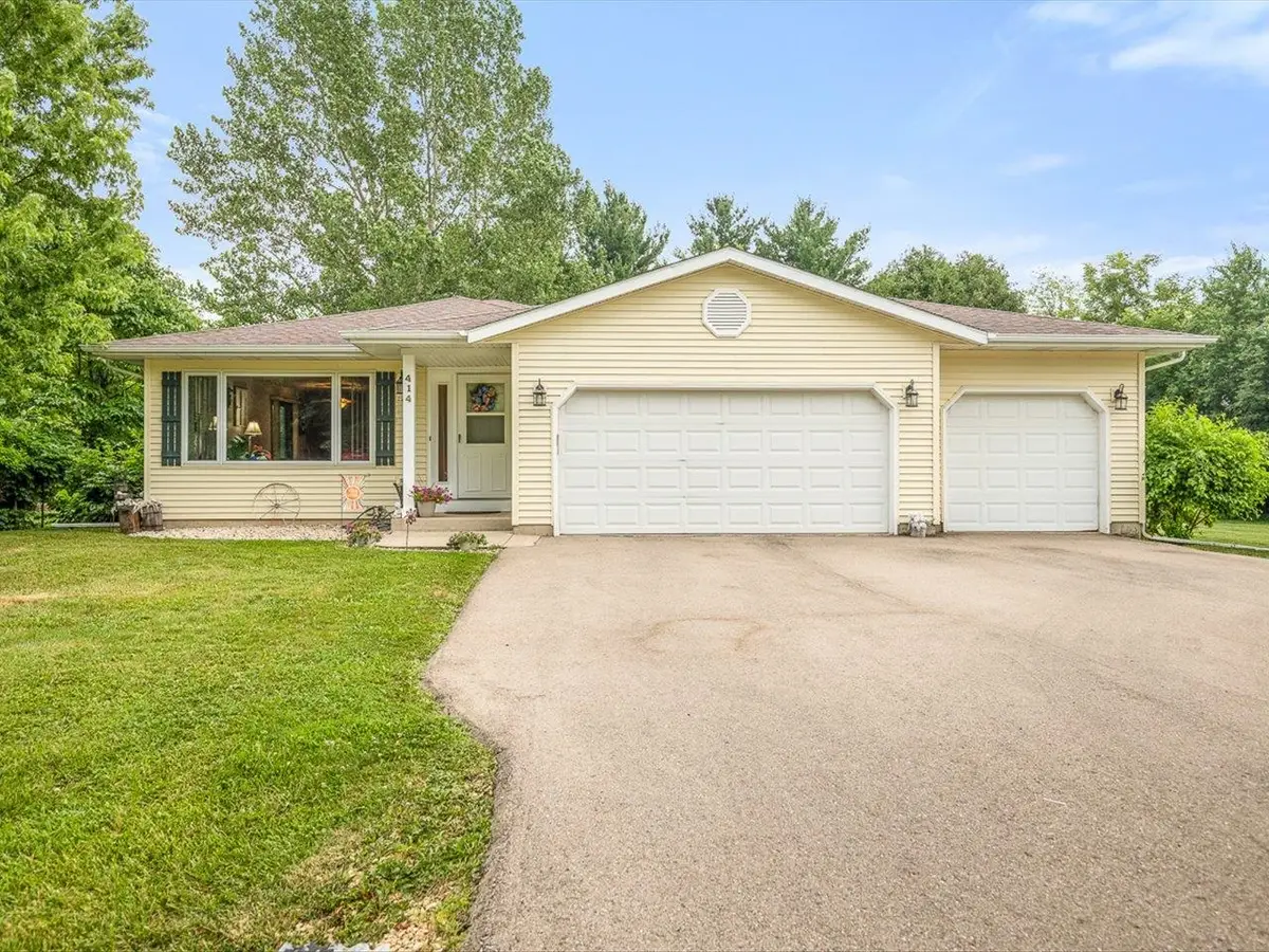 414 SE Lamplighter Loop, Poplar Grove, IL 61065 - #1