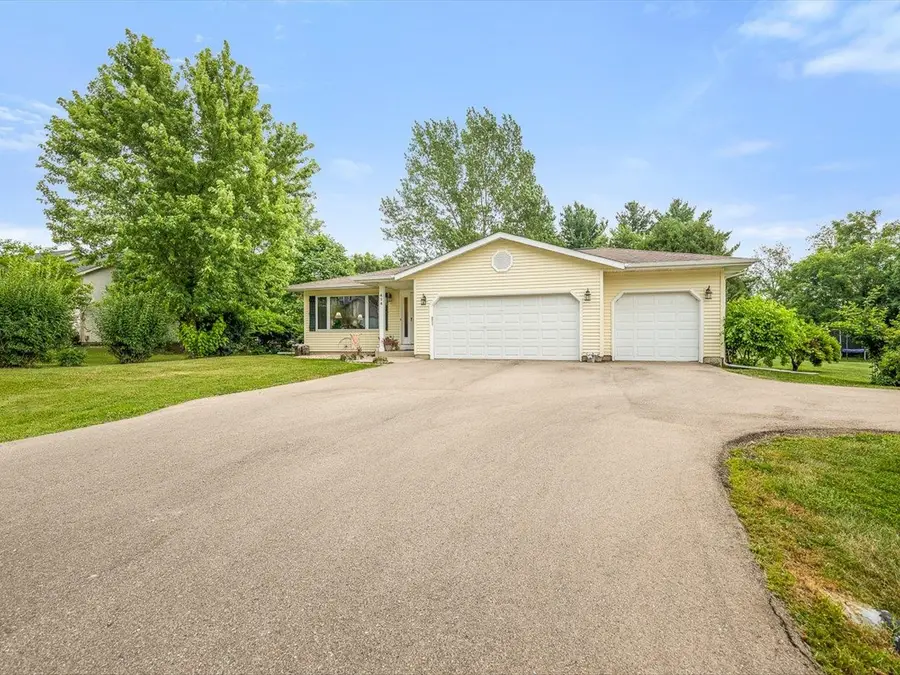 414 SE Lamplighter Loop, Poplar Grove, IL 61065 - #3