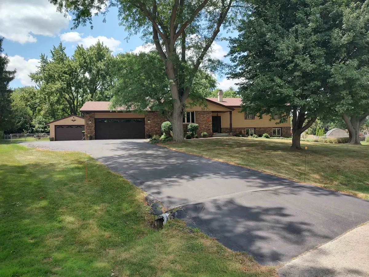7625 Quiet Close, Rockford, IL 61114 - #1