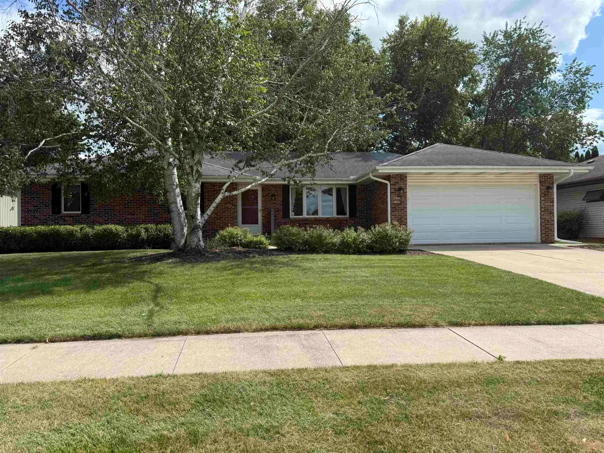 2109 W Cimarron Drive, Freeport, IL 61032 - #1