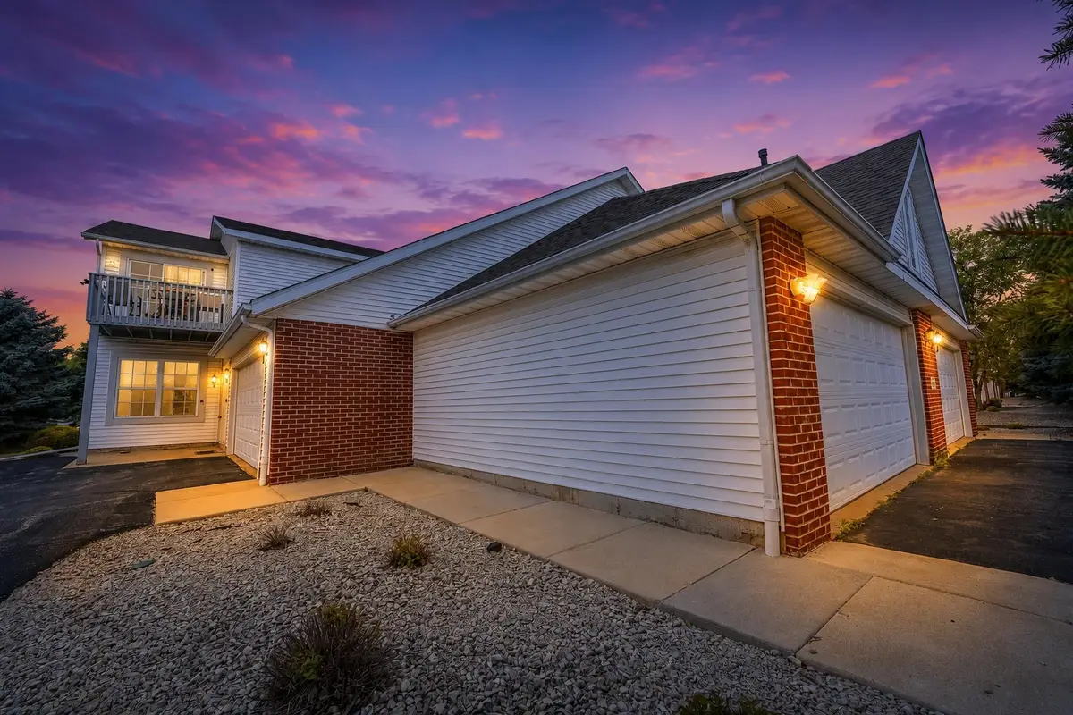 10164 Monarch Road Unit 2, Roscoe, IL 61073 - #1