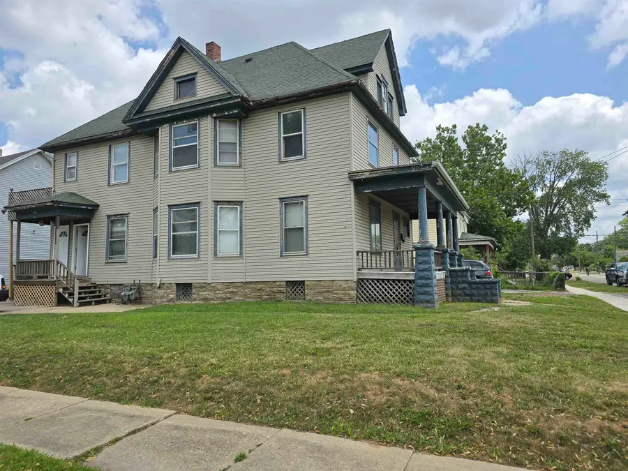 416 Gregory Street, Rockford, IL 61104 - #2