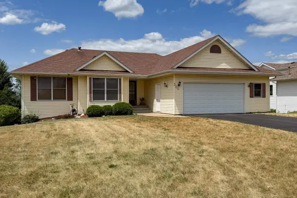 300 Gray Hawk Drive, MACHESNEY PARK, IL 61115