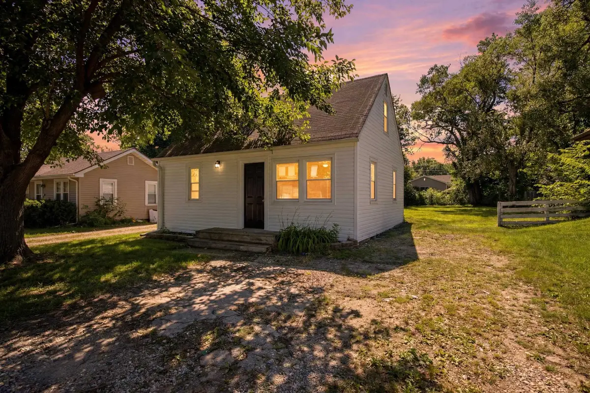 3111 8th Street, Rockford, IL 61109 - #1