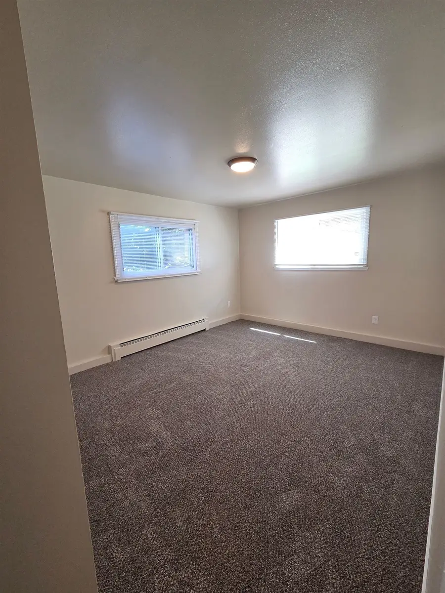 196 Flintridge Drive, Rockford, IL 61107 - #3