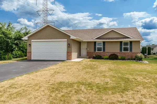 7897 Nesting Eagle Street, MACHESNEY PARK, IL 61115