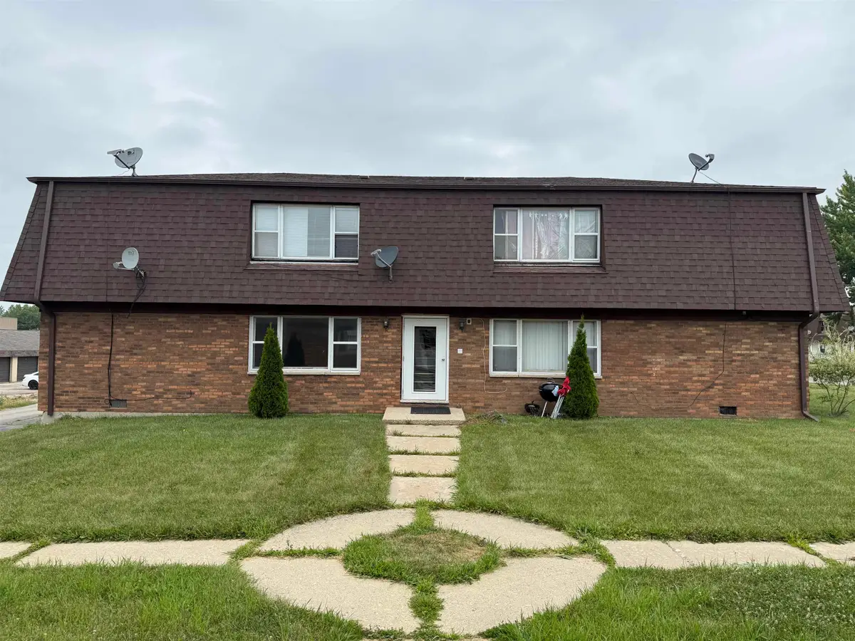 1020 9th Street, Harvard, IL 60033 - #1