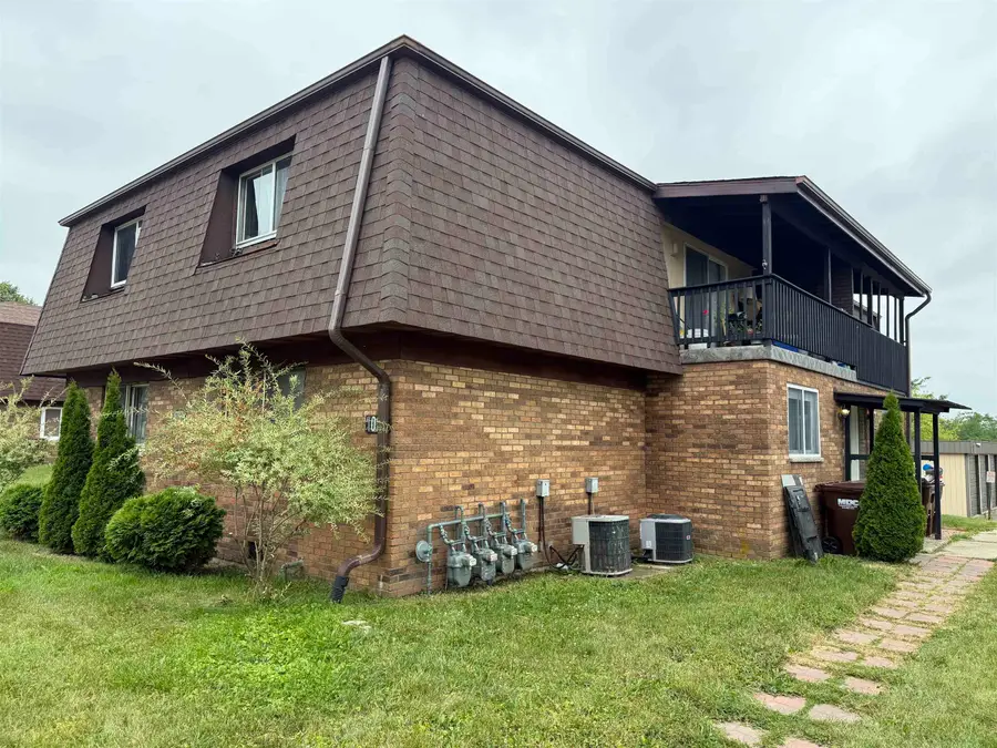 1020 9th Street, Harvard, IL 60033 - #3