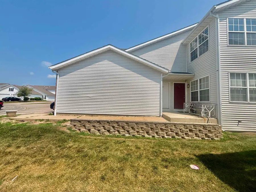 8000 Primrose Place, Poplar Grove, IL 61065 - #2